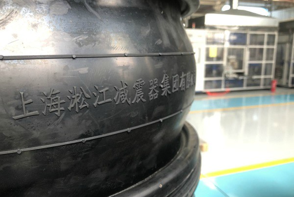 麻豆成人免费视频橡胶接头管体